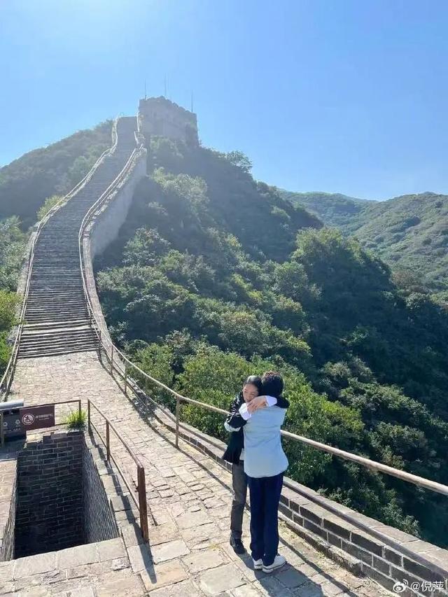 对方声称：“受害人已身亡！”女大学生携巨款独自赴深圳，深夜在酒店被警方找到