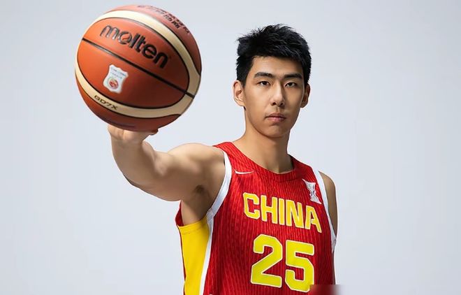 北京国安即将在上海进行踩场训练,俱乐部目前未接到延期通知