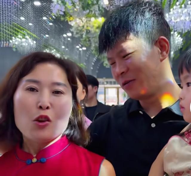 欧冠榜首大战!数据:巴萨神锋复出 欲斩大巴黎