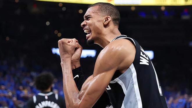又一个5号要起飞?麦帅儿子择校,老鹰球迷集体破防