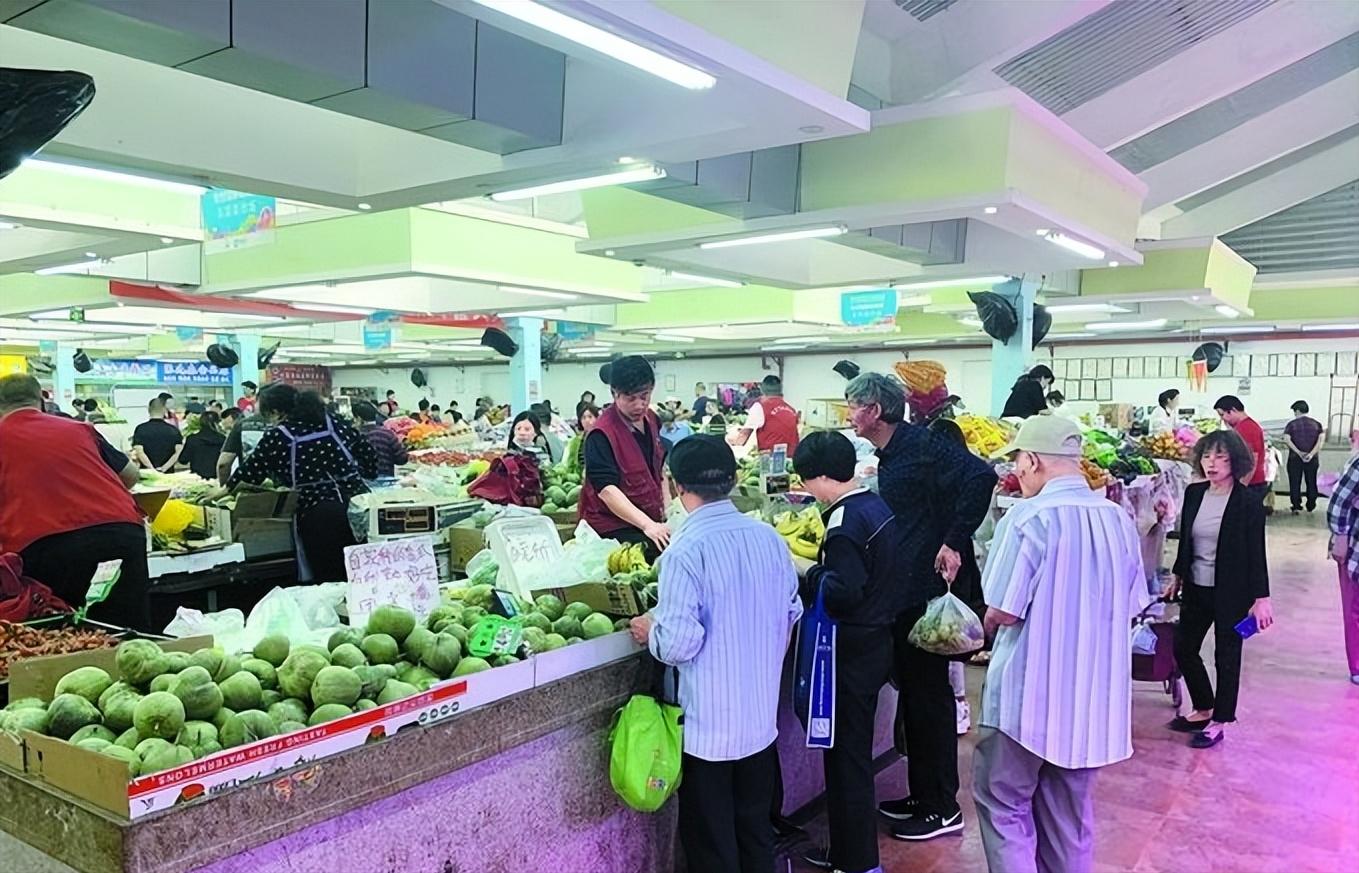 范子铭传出绯闻!鲁媒:CBA市场大鱼有限 几家豪门俱乐部竞争激烈