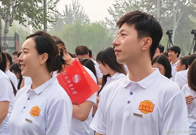 布伦森高呼XX文班!多人盼纽约为他塑雕像 队记:最接近科比之人