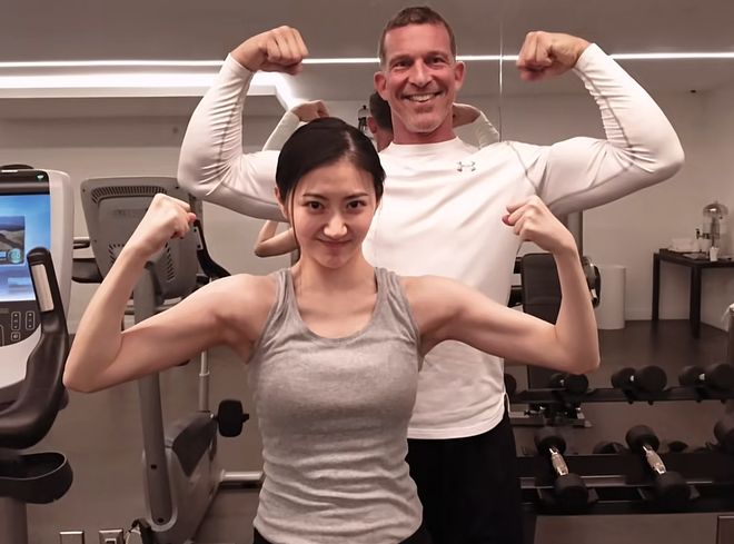 原来他是赖亚文儿子,名字饱含深意,与母亲关系生疏,现已上大学