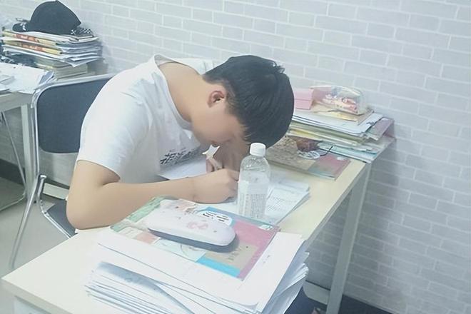 世界杯第三十日前瞻:斗牛士红魔狭路相逢,胜负只在一念之间