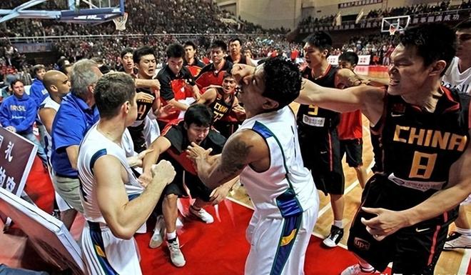 雄鹿10号签怎么选？选秀专家划出两梯队