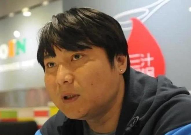 同是草地天残,高芙能突破自我进第四轮,郑钦文却屡屡一轮游