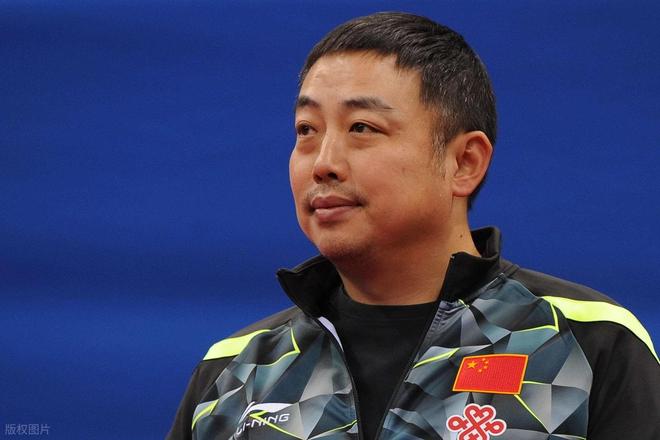锐评:为什么说郑钦文现在固执己见和深陷迷途而不自知呢?